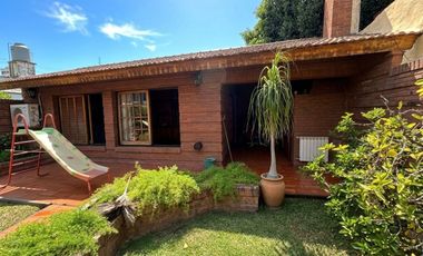 VENTA CHALET 5 AMB, C/COCHERA Y QUINCHO-JOSE C PAZ