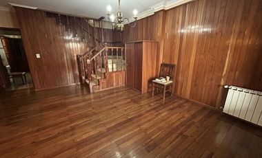 VENTA CHALET 5 AMB, C/COCHERA Y QUINCHO-JOSE C PAZ