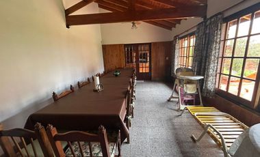 VENTA CHALET 5 AMB, C/COCHERA Y QUINCHO-JOSE C PAZ