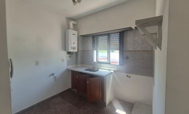 VENTA DEPTO DE 2 AMB APTO CREDITO LANUS OESTE