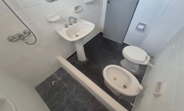 VENTA DEPTO DE 2 AMB APTO CREDITO LANUS OESTE