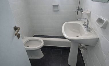 VENTA DEPTO DE 2 AMB APTO CREDITO LANUS OESTE