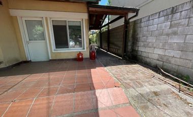 VENTA CASA 4 AMB EN BARRIO MONTECARLO APTA CREDITO