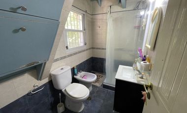 VENTA CASA 4 AMB EN BARRIO MONTECARLO APTA CREDITO