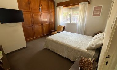 VENTA CASA Y 2 DEPTOS CON PILETA EN SAN FERNANDO