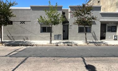 VENTA CASA Y 2 DEPTOS CON PILETA EN SAN FERNANDO