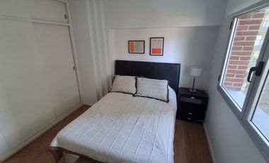 Alquiler amoblado depto (piso) 4 amb Olivos c/coch