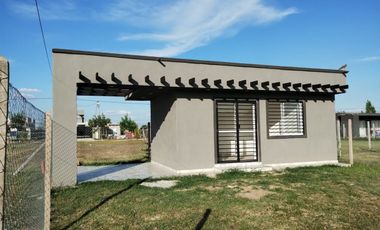 VENTA DE CASA MOAMBIENTE EN ESTILO CAMPO