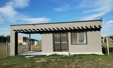 VENTA DE CASA MOAMBIENTE EN ESTILO CAMPO