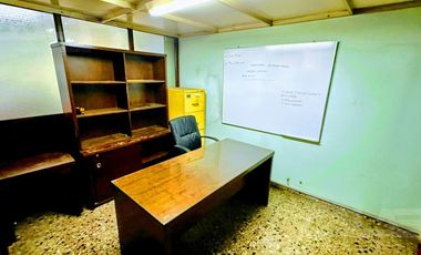 Depósito de 1300 m² cubiertos en Castelar con salida rápida a Acceso Oeste ideal logística