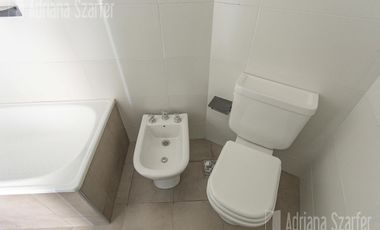 Departamento  2 ambientes baño y toilette  -  Piso alto  Saavedra