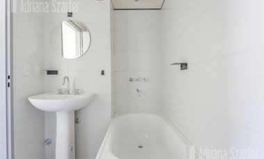 Departamento  2 ambientes baño y toilette  -  Piso alto  Saavedra