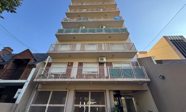 Venta Departamento 4 ambientes cochera cubierta centro General San Martin