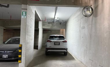 VENTA DE DEPARTAMENTO CON VISTA PANORAMICA EN SURCO