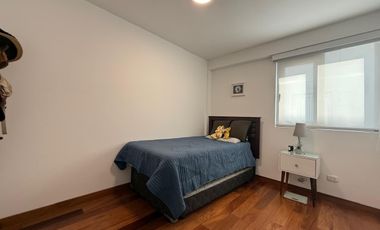 VENTA DE DEPARTAMENTO CON VISTA PANORAMICA EN SURCO