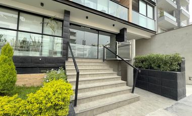 VENTA DE DEPARTAMENTO CON VISTA PANORAMICA EN SURCO