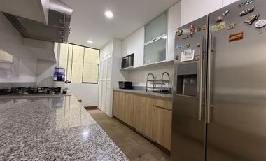 VENTA DE DEPARTAMENTO CON VISTA PANORAMICA EN SURCO