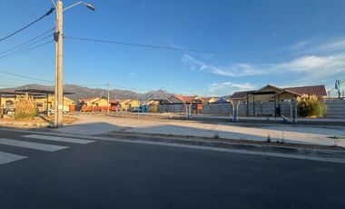 Casa independiente de un piso en arriendo c/ estacionamiento en Quillota