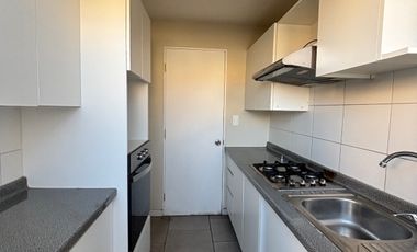 Casa independiente de un piso en arriendo c/ estacionamiento en Quillota