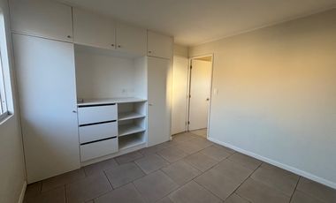 Casa independiente de un piso en arriendo c/ estacionamiento en Quillota