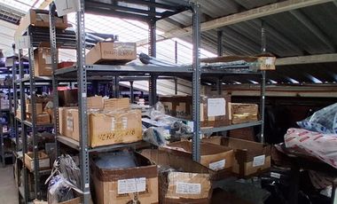 Se arrienda taller mecánico totalmente equipado