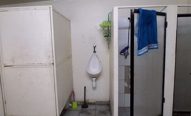 Se arrienda taller mecánico totalmente equipado