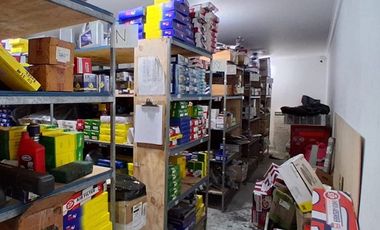Se arrienda taller mecánico totalmente equipado