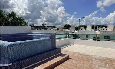 Casa en Isla Azul Huayacan Cancun e Venta de 3 Recamaras Amueblada en oportunidad
