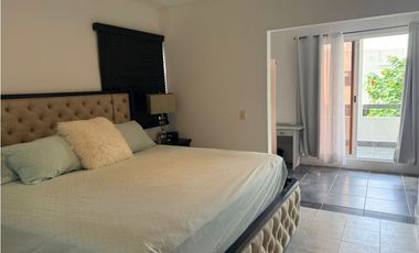 Casa en Isla Azul Huayacan Cancun e Venta de 3 Recamaras Amueblada en oportunidad