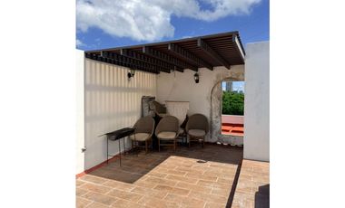 Casa en Isla Azul Huayacan Cancun e Venta de 3 Recamaras Amueblada en oportunidad