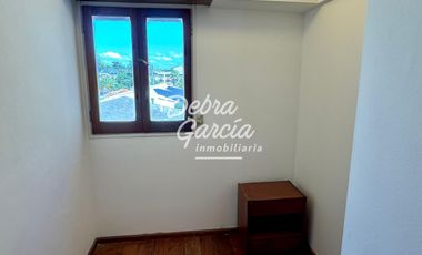 VENTA - DEPARTAMENTO CUATRO AMBIENTES EN SAN BERNARDO CON COCHERA VISTA AL MAR.-