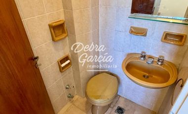 VENTA - DEPARTAMENTO CUATRO AMBIENTES EN SAN BERNARDO CON COCHERA VISTA AL MAR.-