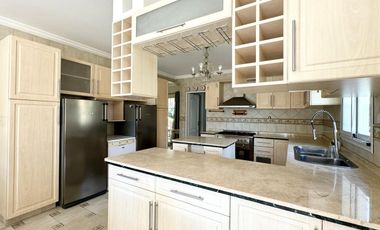 CASA EN ALQUILER  5 AMB C/PILETA  - SAINT THOMAS SUR