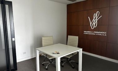 Oficina amoblada con vista al rio y cochera