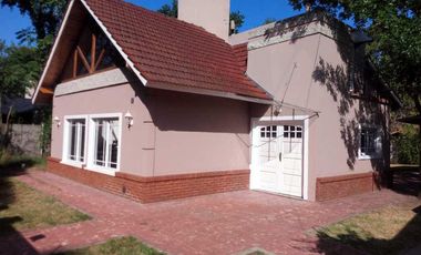 Casa en venta en barrio Corimayo, Burzaco