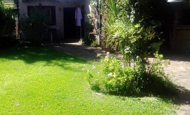 Casa en Almirante Brown