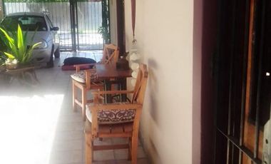 Casa en Almirante Brown
