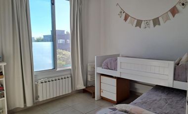 Casas de Santa María | Alquiler temporario | Divina casa de 3 dorm y playroom con galería y pileta