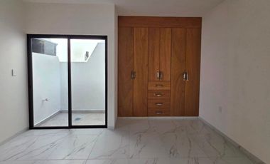 Casa en Venta Un piso 3 recámaras Lomas de la Rioja