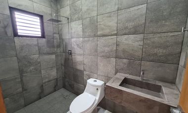 Casa en Venta Un piso 3 recámaras Lomas de la Rioja