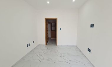 Casa en Venta Un piso 3 recámaras Lomas de la Rioja