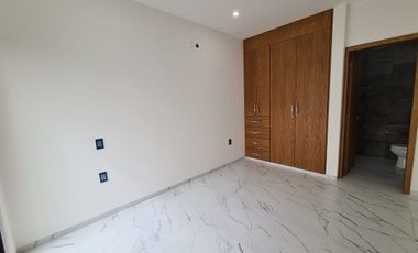 Casa en Venta Un piso 3 recámaras Lomas de la Rioja