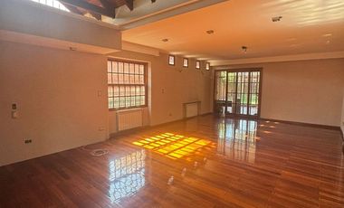 Venta de casa premiun en Cerro de las Rosas