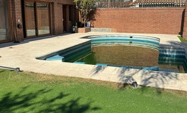 Venta de casa premiun en Cerro de las Rosas