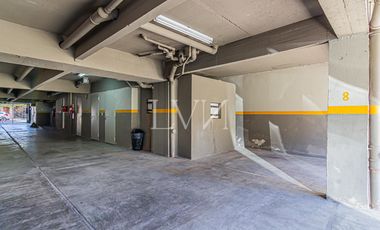 Venta Departamento  Triplex luminoso en Coghlan — ideal para vivir o como inversión