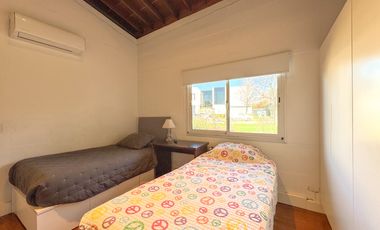 Casa 3 Dorm - Kentucky Club de Campo.