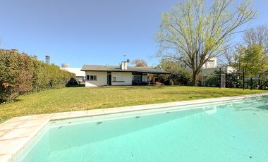 Casa 3 Dorm - Kentucky Club de Campo.