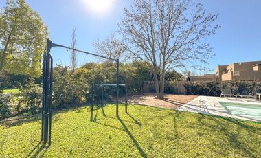 Casa 3 Dorm - Kentucky Club de Campo.