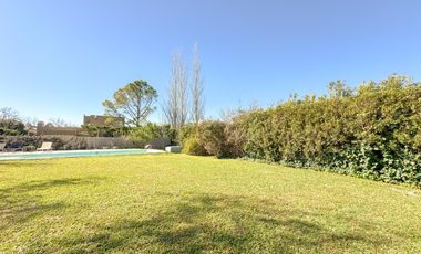 Casa 3 Dorm - Kentucky Club de Campo.