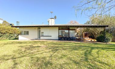 Casa 3 Dorm - Kentucky Club de Campo.